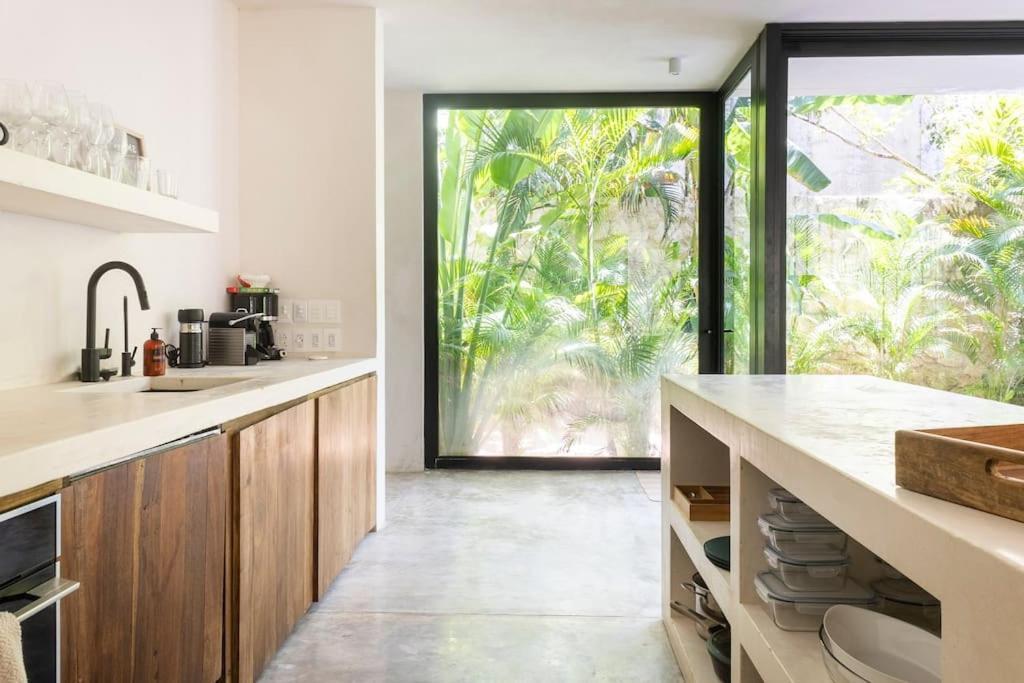 Casa Areca, Awarded Architectural Villa Located In A Secured Gated Community, With Concierge Services Tulum Exterior photo