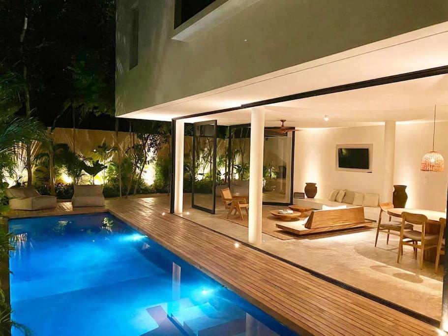 Casa Areca, Awarded Architectural Villa Located In A Secured Gated Community, With Concierge Services Tulum Exterior photo